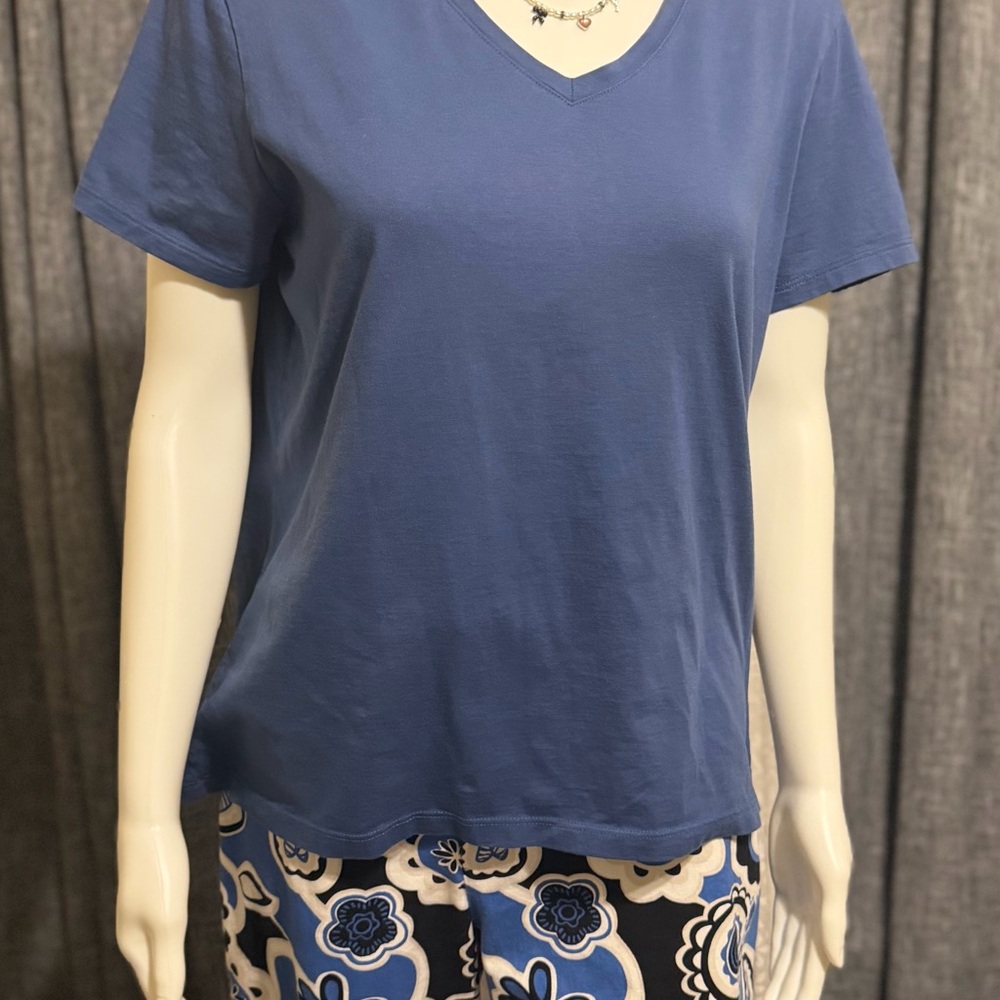 Women's Short Sleeve V-Neck Preppy Tee Lands End Medium Petite Periwinkle Blue